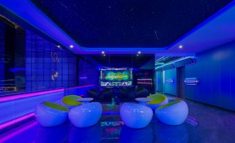 TP E-sports Hotel (Haifeng Phoenix New Town Branch) - Housity