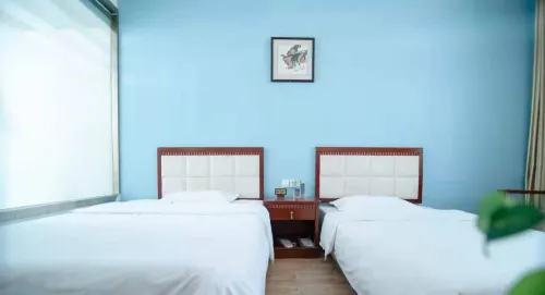 Bama Ecological Hotel (Liaocheng West Bus Station Railway Station) - Park Yeri
