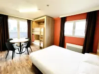 勒阿弗爾好客之人青旅 上諾曼地酒店