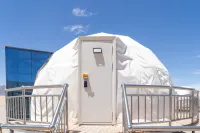 North Latitude 37° Starry CampingGround Hotel a 