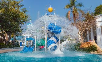 Santorini Hot Spring Resort