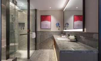 Suzhou Longdeng Bamboo Hotel (Sucheng Shiyizhong Tongji Campus)