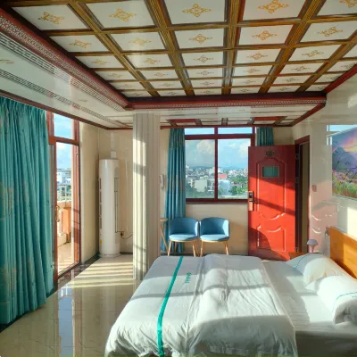 Dongxing Recipe Yajing Hotel Hotels near Hongqi Street