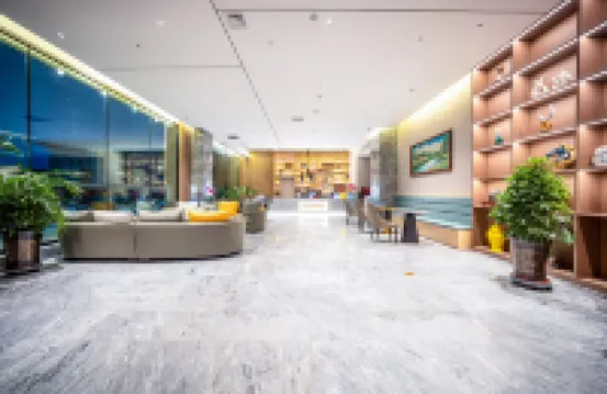 Holiday Inn Ale Thai Fan Hotels in Altay City