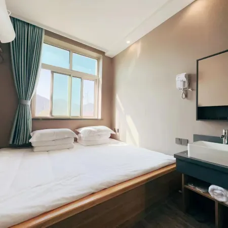 Homeinn Pebble Hotel (Kuandian Qingshangou Town, Dandong)