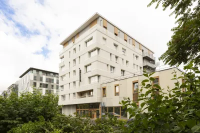 Nehô Suites Porte de Genève - Gare Annemasse Hoteles en Annemasse