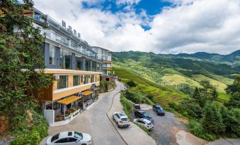 Qichi Mansu (Longji Terrace Observation Deck)