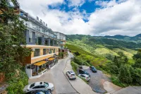 Qichi Mansu (Longji Terrace Observation Deck) Hotel berhampiran Revolutionary Martyr Monument