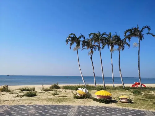 Beihai Pengran Xindong Homestay (Tianlong Sanqian Hai)