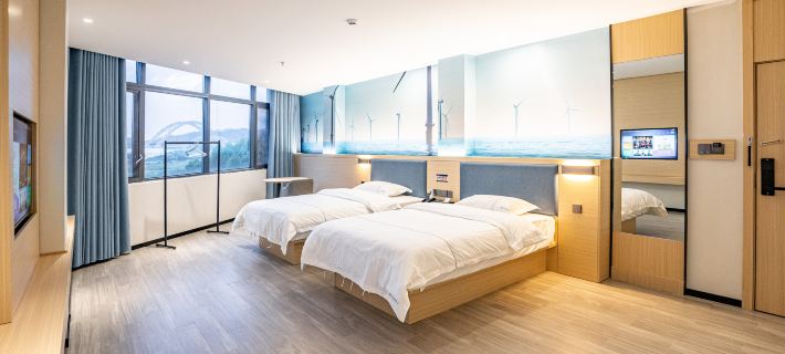 Nanning Hengzhou Youyi Crystal Hotel (Liujing Town Liujing Industrial Park) Hotels in Hengzhou