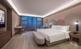 Mercure Nantong Suxitong Riverside Hotel