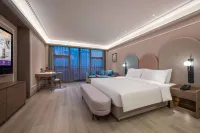 Mercure Nantong Suxitong Riverside Hotel Hotel di Nantong