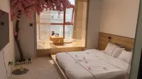 LeJu Courtyard house