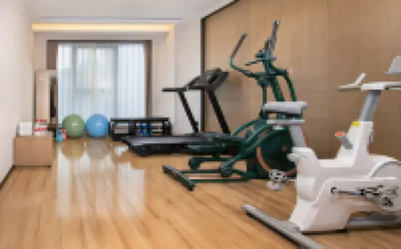 เออริล โฮเทล เซินเจิ้น ฟูเถียน คอนเวนชั่น แอนด์ เอ็กซิบิชั่น เซ็นเตอร์