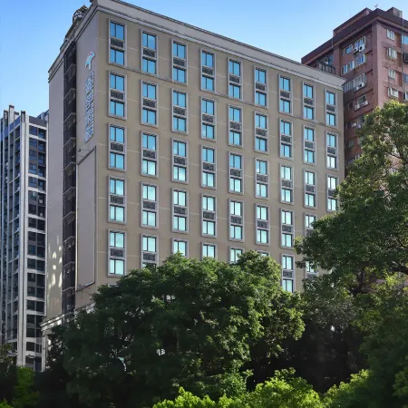 Fullon Poshtel Linkou Отели рядом с достопримечательностью «Станция метро Danfeng»