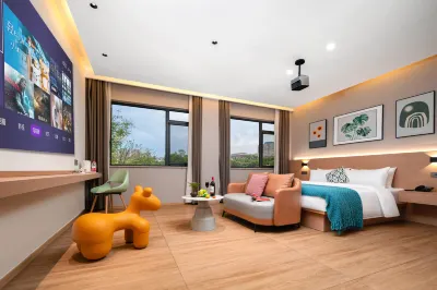 Laizhu Hotel (Luoyang Longmen High-speed Railway Station Baolong Plaza) Отели рядом с достопримечательностью «Гуан Линь»