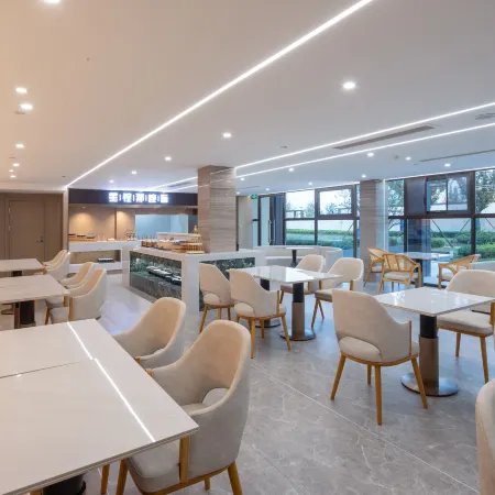 Starway Hotel (Rudong Xiaoyangkou Scenic Area)