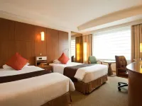 ロイヤルパークホテル