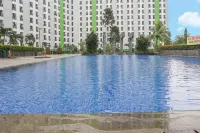 RedLiving Apartemen Green Lake View Ciputat - Juragan Rooms Tower B with Fast Wifi Hotels in Ciputat