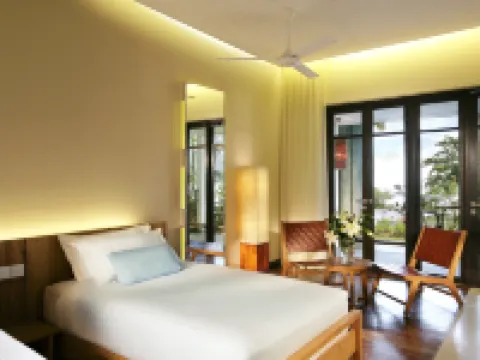 圖瑞海灘假日酒店 農薩酒店