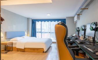 You Home Hotel (Wuhan Guanggu Science and Technology Exhibition Centre Dayuecheng)