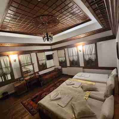 萊拉女士公館 Rooms