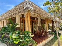 Bulow Casa Grand View Resort Hotel di Ko Lipe