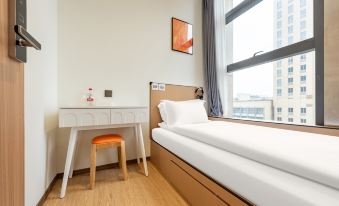 Lemon Hotel