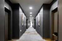 Wuhu Qingyaju Customized Hotel (Fangte Nanxiang Wan Store)