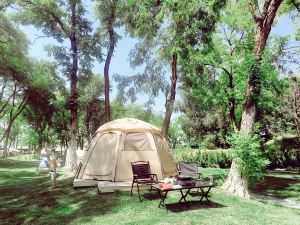 City Camps in Fort Lane, Beijing