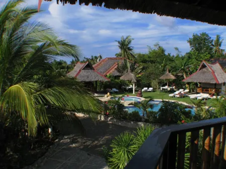 Dolphin House Resort Moalboal