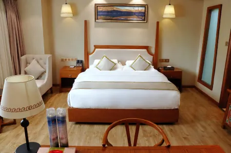 Yajiang County Yudu Hotel Отели рядом с достопримечательностью «Observation Deck of Pilgrim Eighteen Bends»