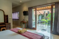 Warsa's Garden Bungalow and Spa