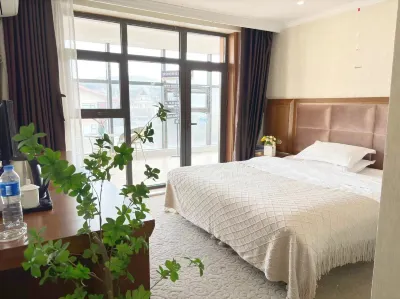 Tianhe Holiday Hotel (Changbai Mountain West Scenic Area Ticket Office Branch)