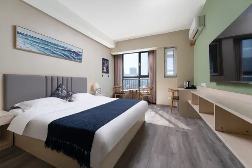Sweetome Vacation Homestay (Weihai Hanlefang Night Market High Speed Railway Station)