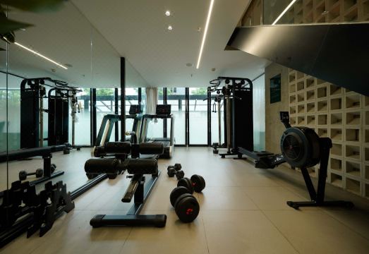 4. 컴포트 홈 호텔..