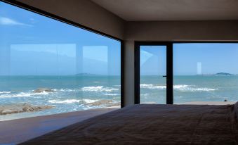 Qingdao Hidden in Mountains and Sea Homestay