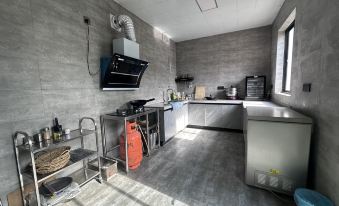 Longju Homestay in Dongying District