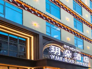 Top 7 Four-Star Hotels in Batang