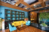 Yunyi Urban Boutique Stay (Tonglu Central Plaza)
