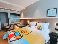 Weilu Hotel (Zhengzhou Jinshui Road Yanzhuang Metro Station Branch) - Balcony