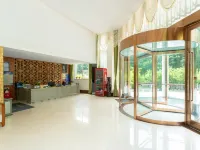 Zhongzhou Yilu Resort Hotels in Luanchuan