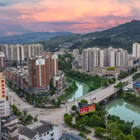 Huangping Suhe Hotel