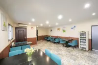 Hongfeng Hotel (Fuzhou Railway Station East Gate Subway Station)
