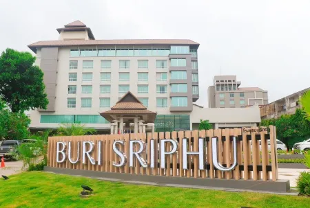 Buri Sriphu Hotel Отели рядом с достопримечательностью «Magic Museum HatYai Thailand»