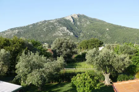 esperides holidays Отели в г. Марафон