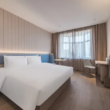 HanTing Hotel (Dalian Changhai County Dachangshan Island)