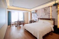 Mingren Cinema Boutique Hotel (Huangshigang Wanda Plaza) - マウンテンビュー