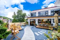 Jiu Hua Shan He Mu Homestay Hotels in 