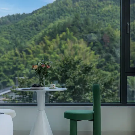 Wayne VN· Private Soup Design Accommodation (Anji Cloud Grassland Panda Tribe Adventure Park Store)
